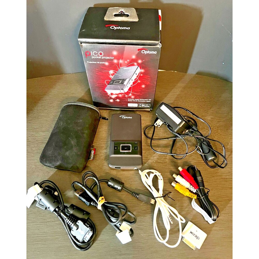 Optoma Pico Pocket Projector PKA21 Complete w/Box Cords WORKS 70" Apple Ipod Kit